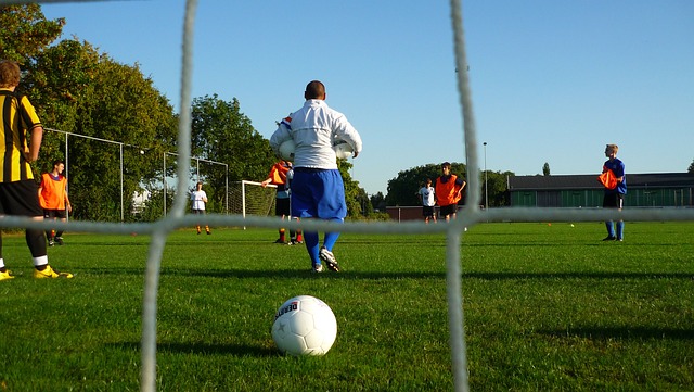 功狙击拜仁 功狙击拜仁