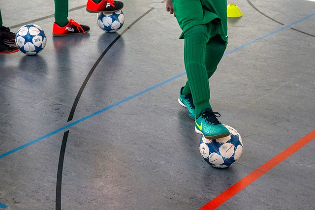 西足球发展 西足球发展